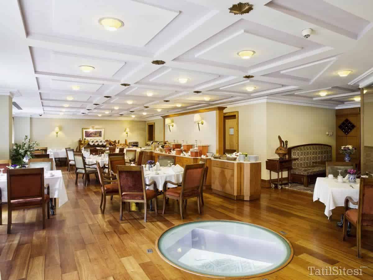 Eresin İstanbul Crown Hotel 